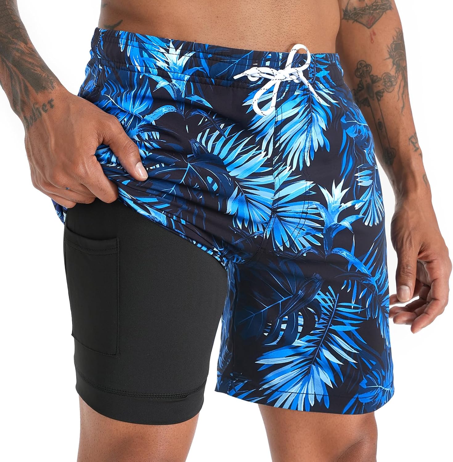Men's 5.5 Inch Swim Trunks - Short Inseam Bathing Suit with Compression Liner and Quick Dry Finish - Small